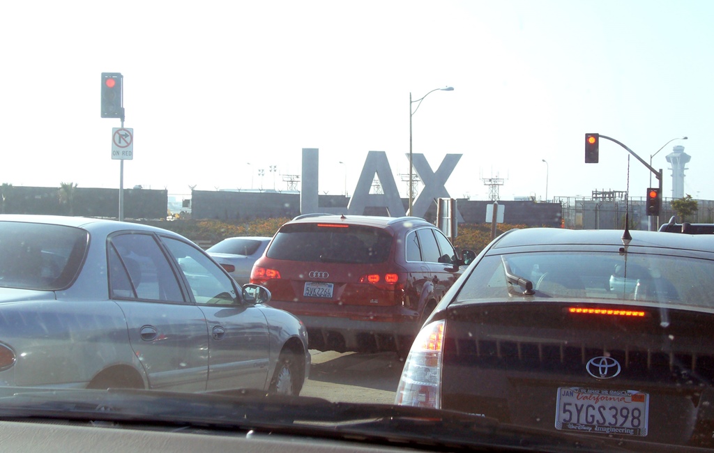 Traffic Approaching LAX